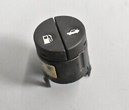 USED SWITCH FUEL DOOR AND TRUNK RELEASE  LJA6255AB